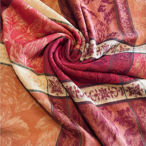 Mapleleaf Jacquard Fall Harvest Cotton Blend Tablecloth Jewel Tones     57 X 102 - Picture 1 of 12